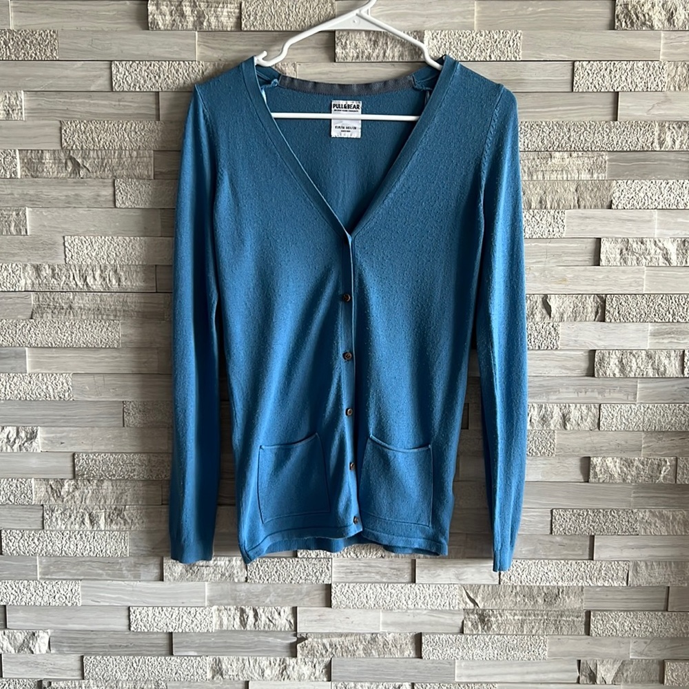Pull&Bear Cardigan Sweater Size M